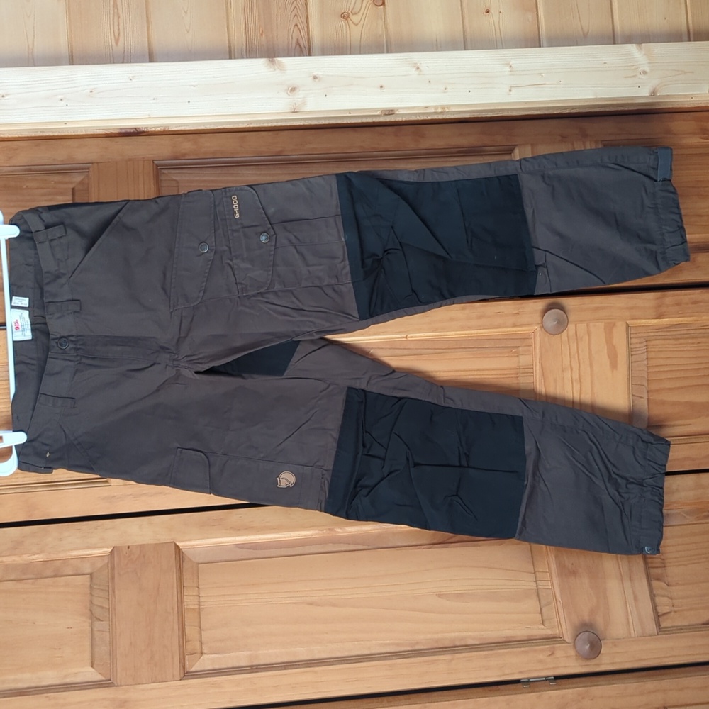 Men's Fjallraven Vida Pro pants. US 32"x32"
